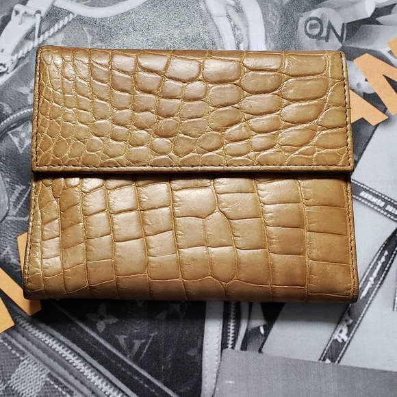PRADA Genuine Crocodile Wallet - Picture 16 of 16